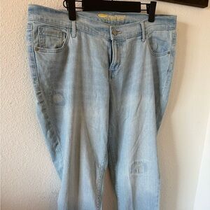 Light Blue Women’s Cropped Jeans